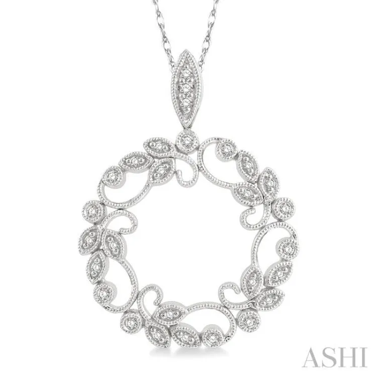 1/5 ctw Lattice Paisley Round Cut Diamond Circle Pendant With Chain in 10K White Gold